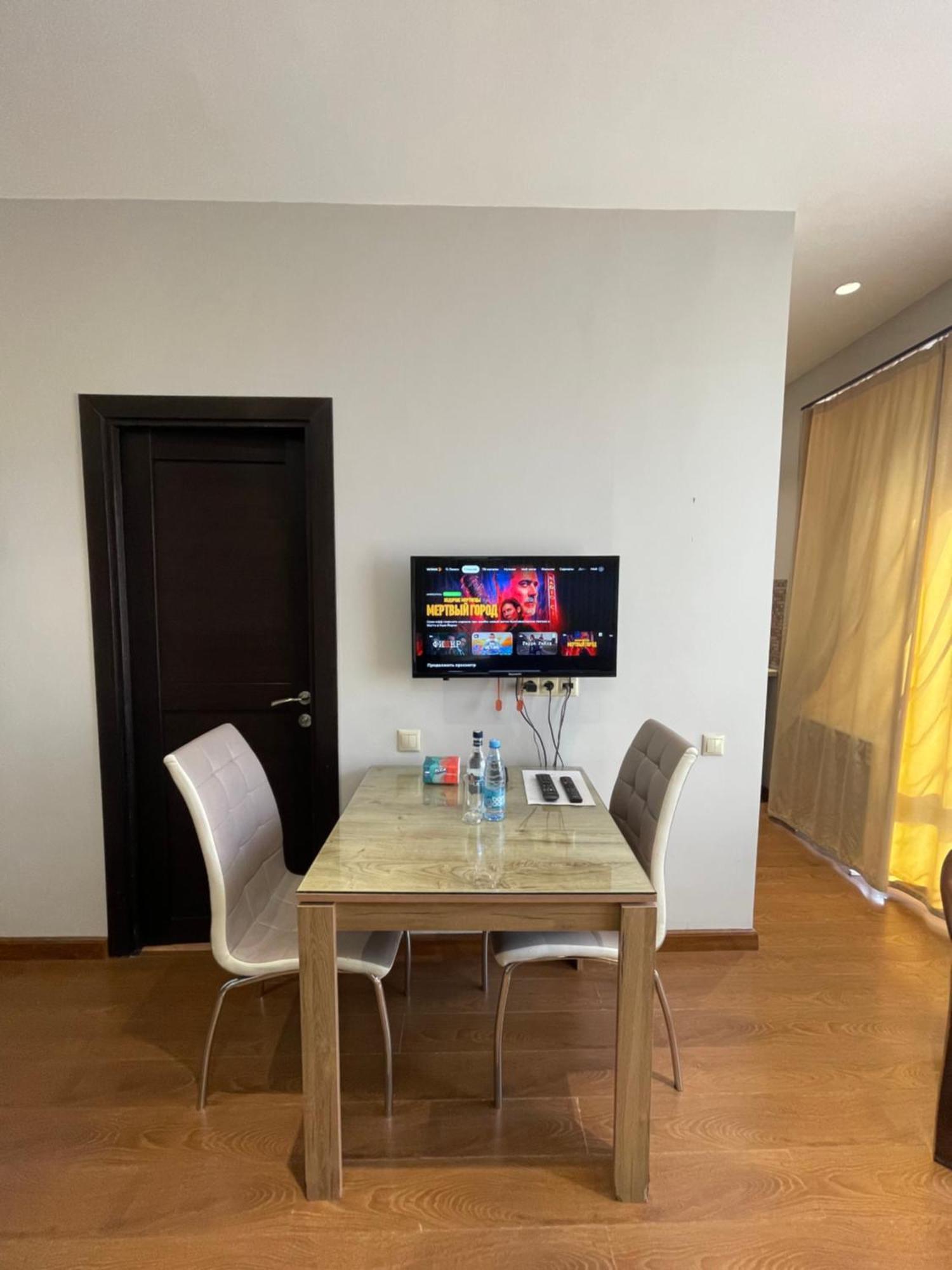 Apartment In Yerevan City Center Republic Square Self Check-In المظهر الخارجي الصورة